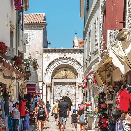 Cozy In With Wifi Apartment Porec